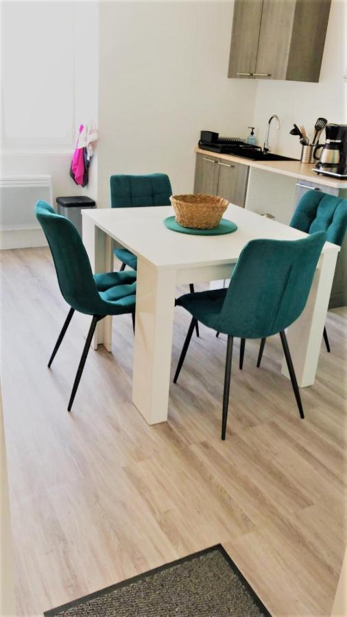 Appartement 4 Personnes Vue Mer A Santec Au Pied De La Plage Du Dossen Dış mekan fotoğraf